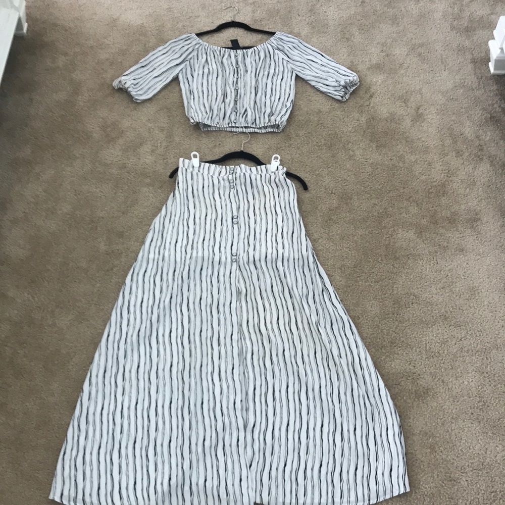 Caribbean Queen two-piece blouse/skirt